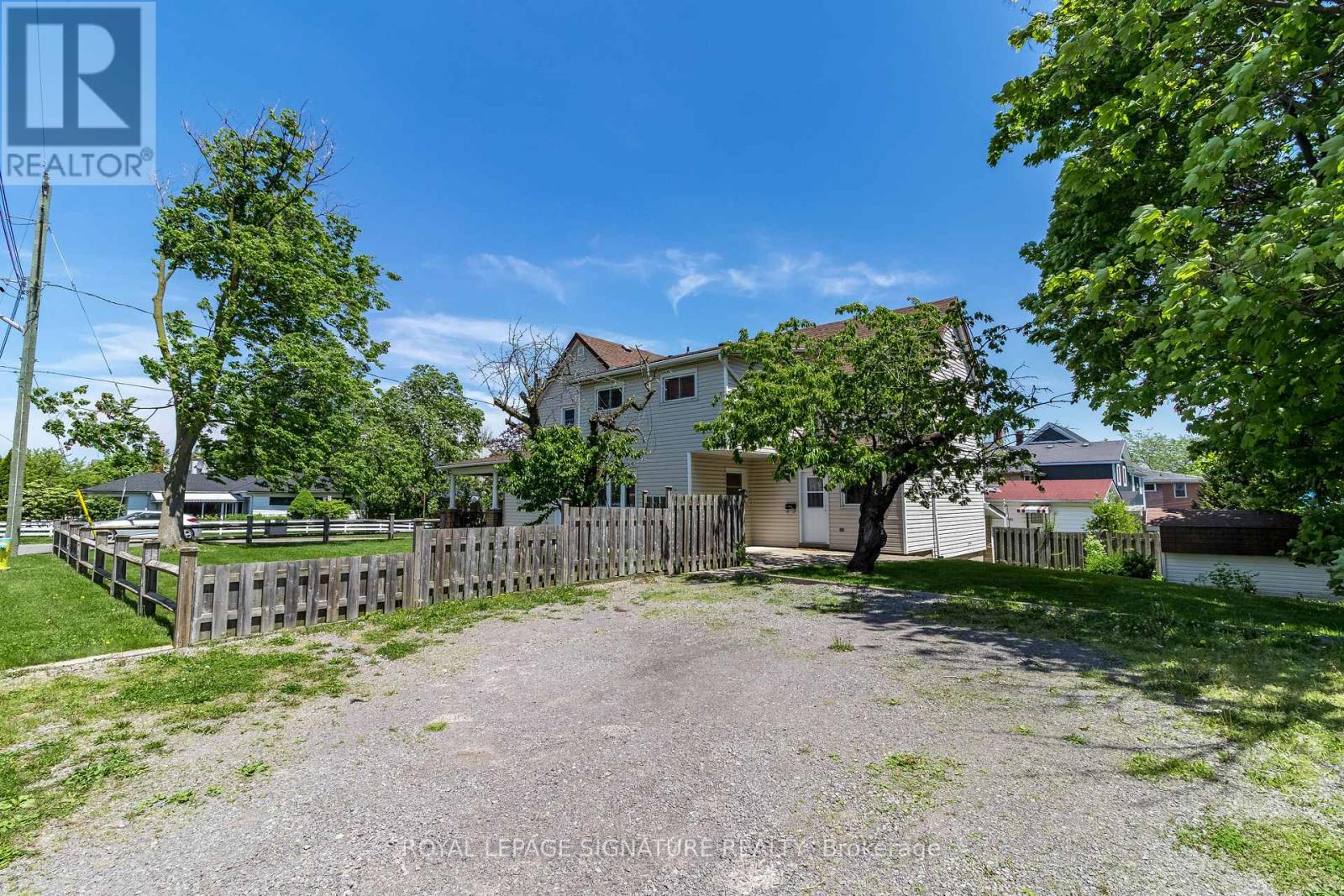 23 Sullivan Avenue Property Photo 43