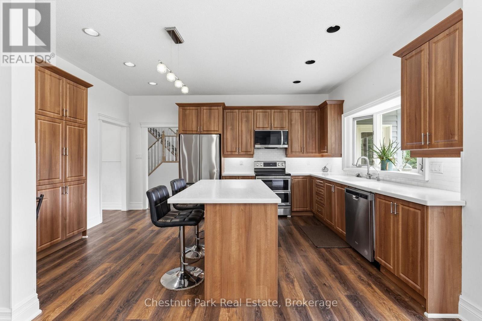 75 Glendale Road Property Photo 17