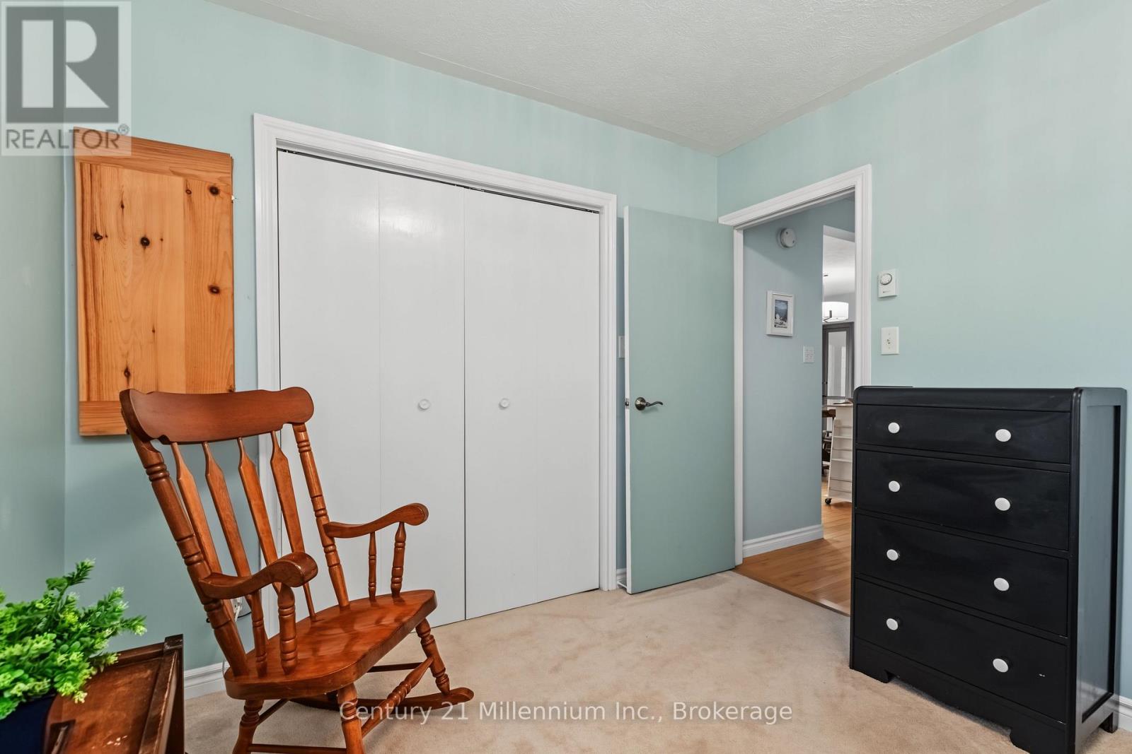 355 Spence Street Property Photo 23