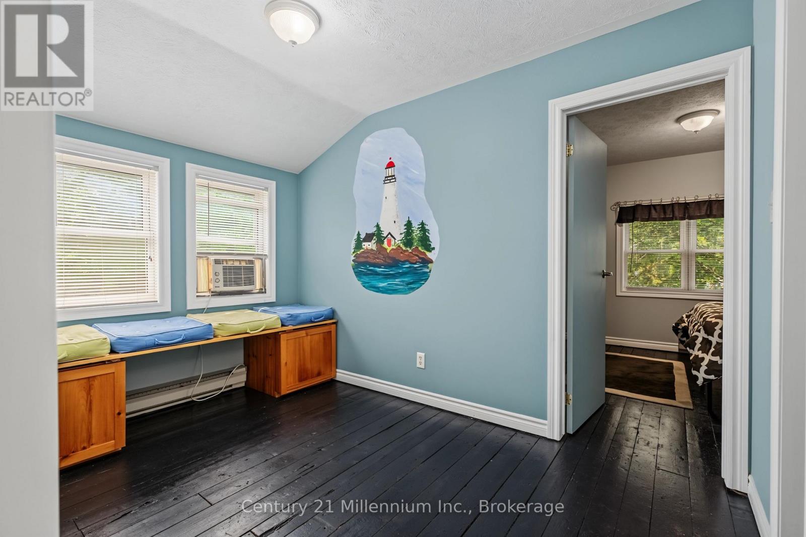 355 Spence Street Property Photo 27