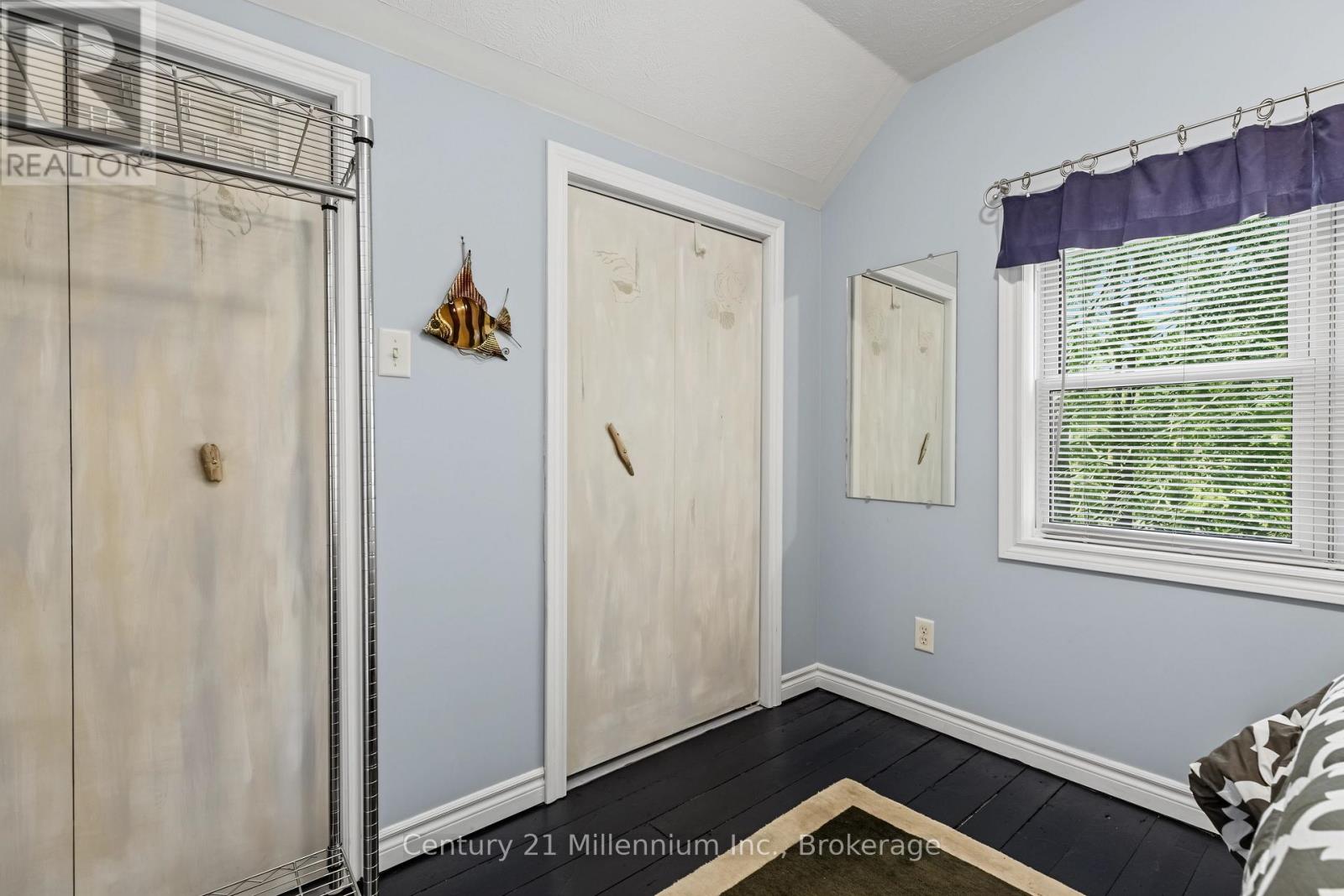 355 Spence Street Property Photo 29