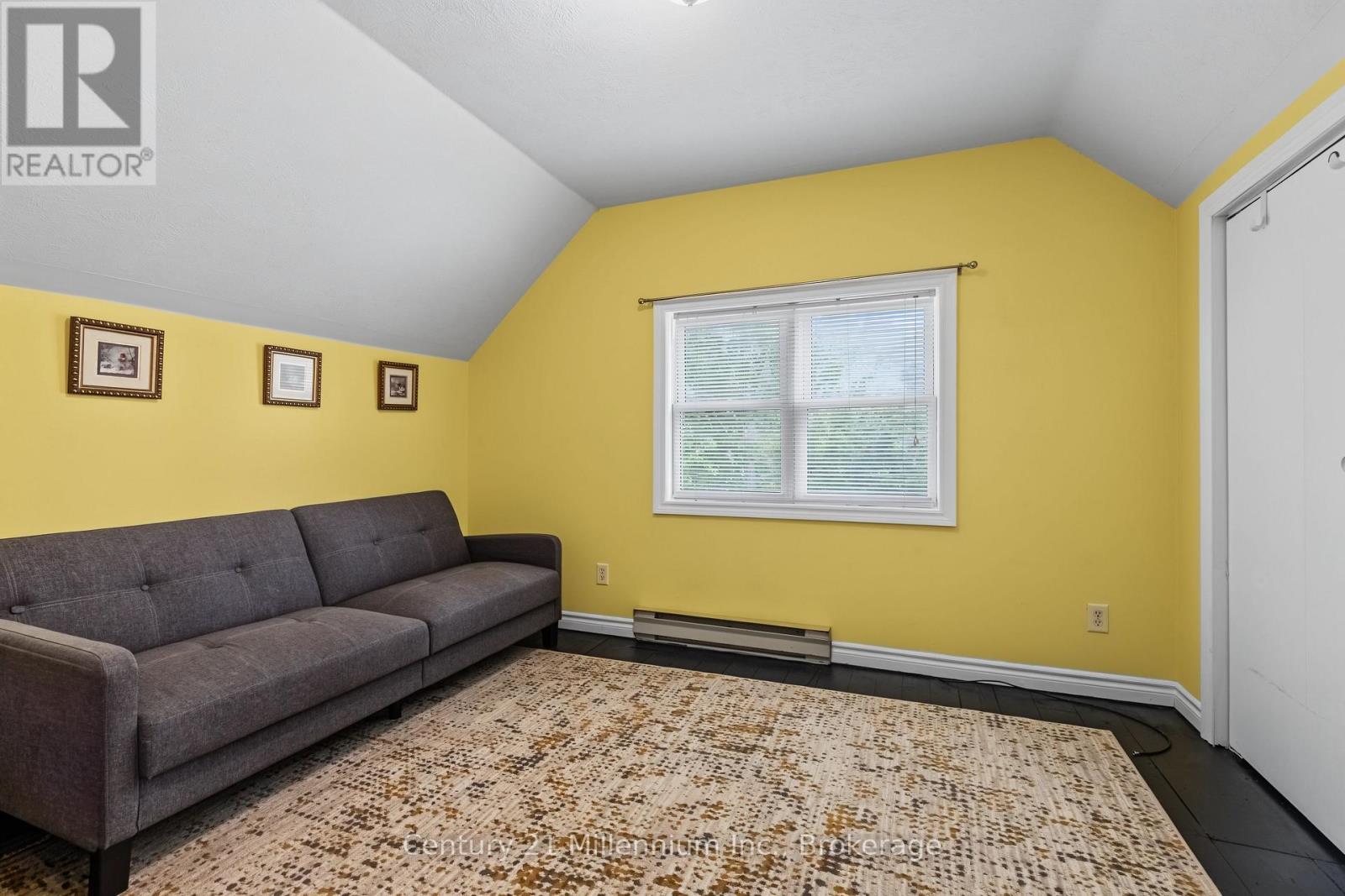 355 Spence Street Property Photo 30
