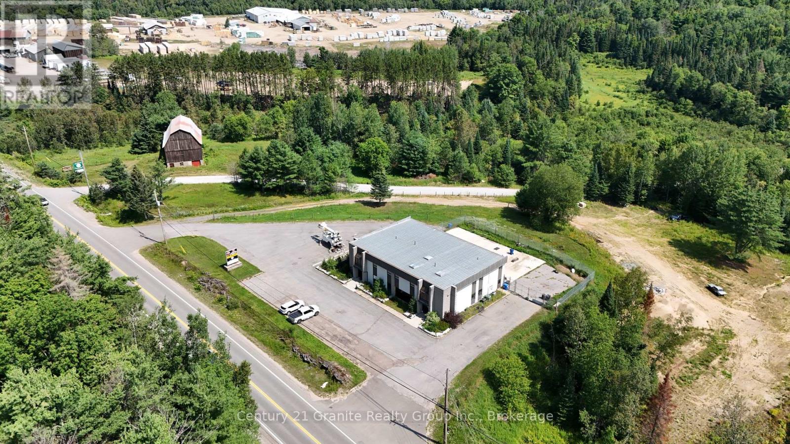 27578 Highway 62 S Property Photo 2