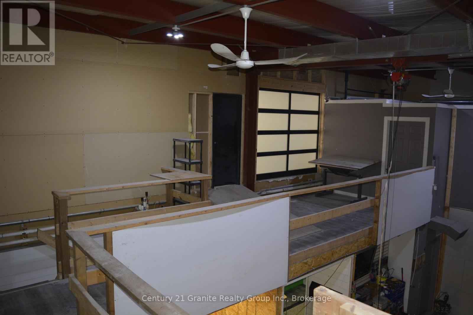27578 Highway 62 S Property Photo 21