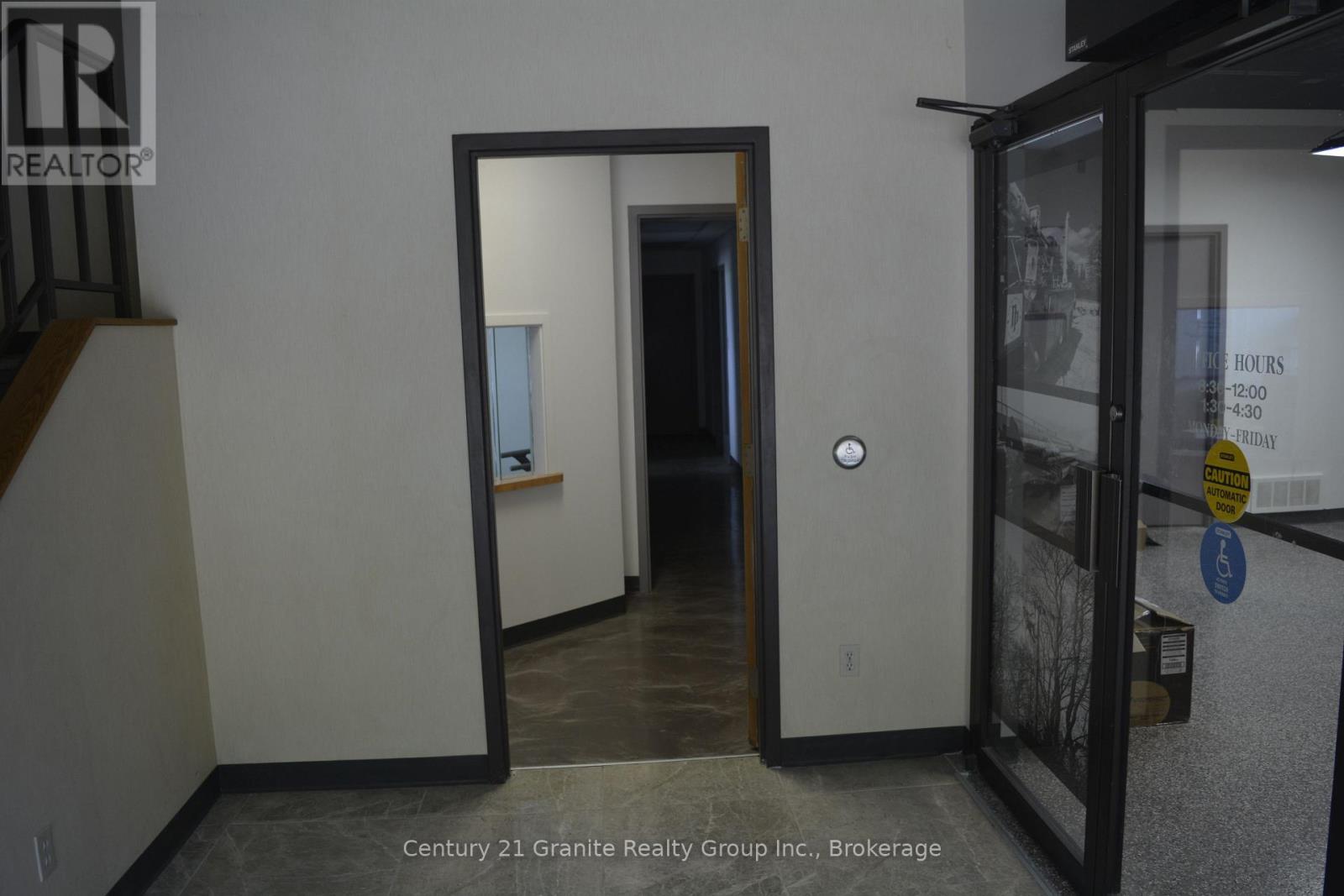 27578 Highway 62 S Property Photo 22