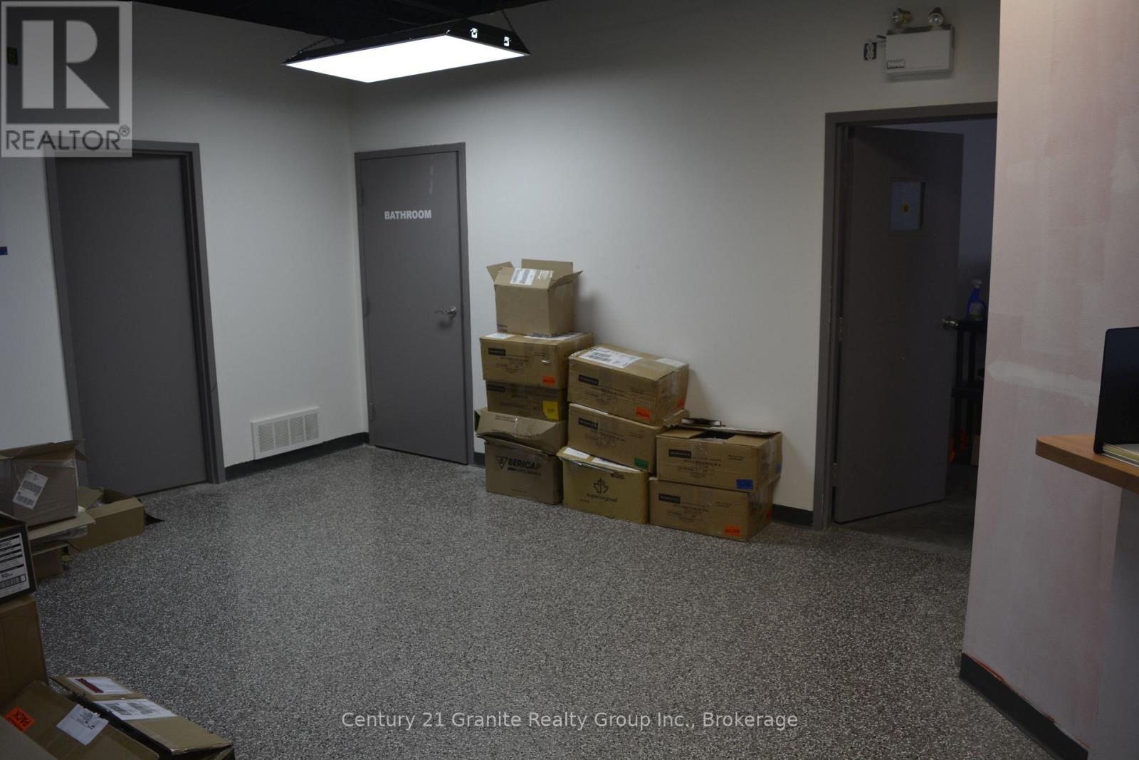 27578 Highway 62 S Property Photo 23