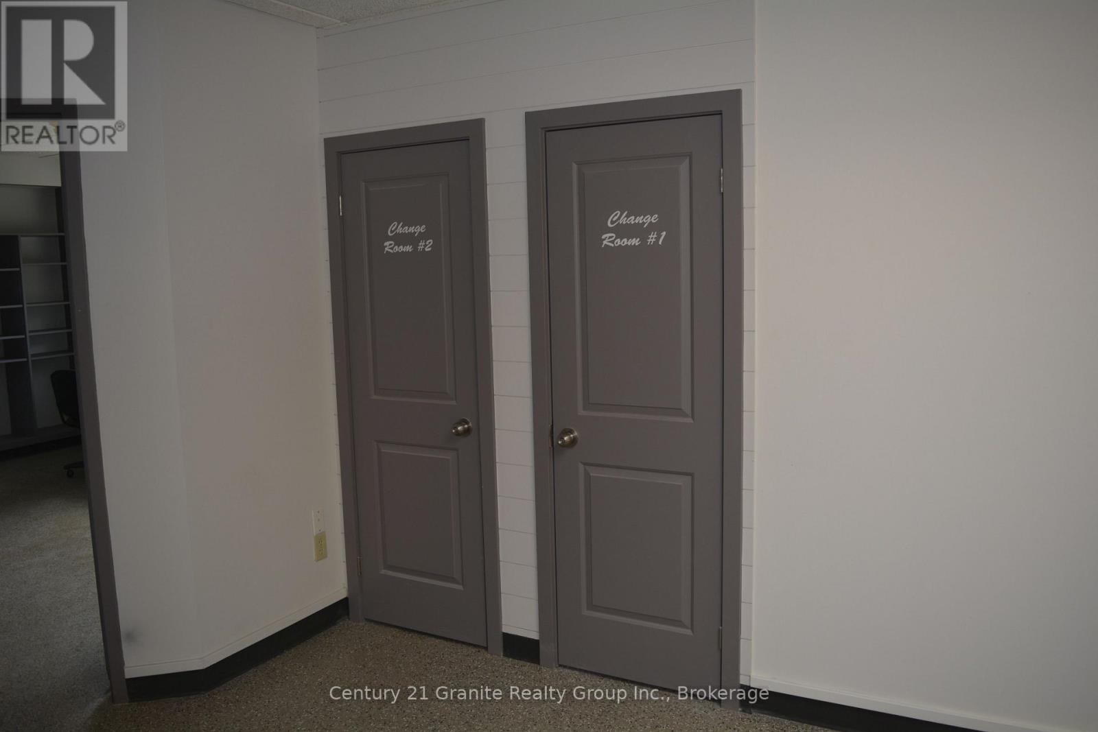 27578 Highway 62 S Property Photo 28