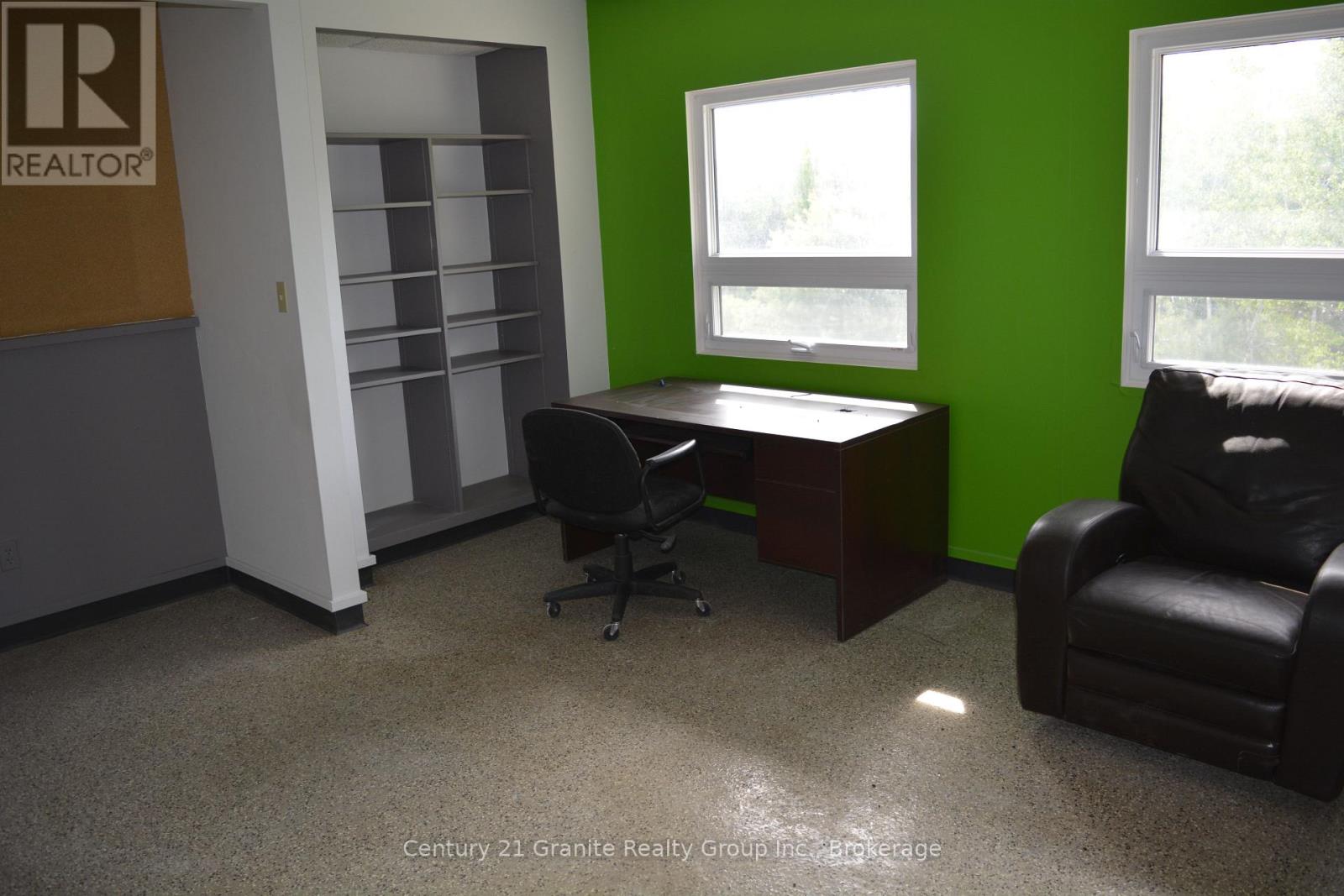 27578 Highway 62 S Property Photo 29