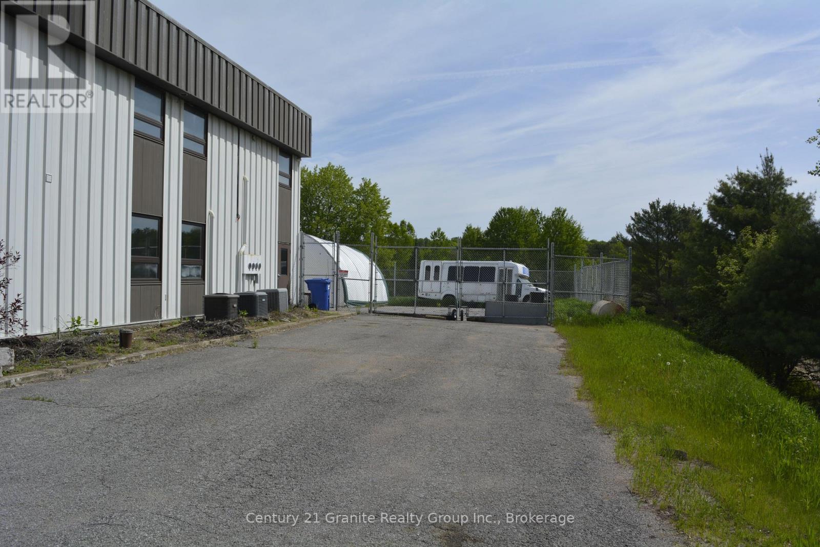 27578 Highway 62 S Property Photo 36