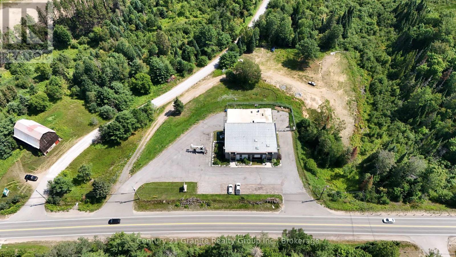 27578 Highway 62 S Property Photo 45