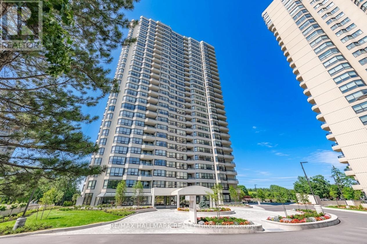 1702 - 1510 Riverside Drive Property Photo 1