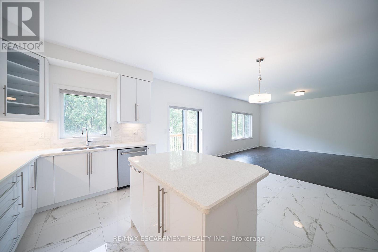 23 Stauffer Road Property Photo 11