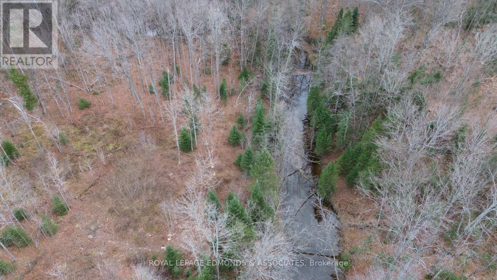 710 Westmeath Road Property Photo 14