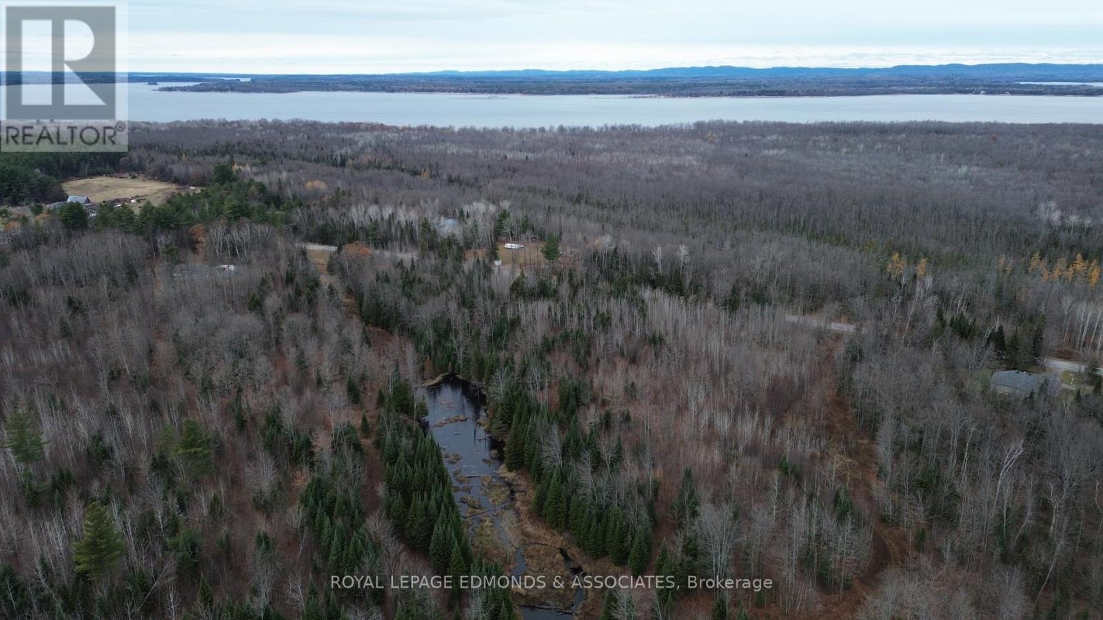 710 Westmeath Road Property Photo 20