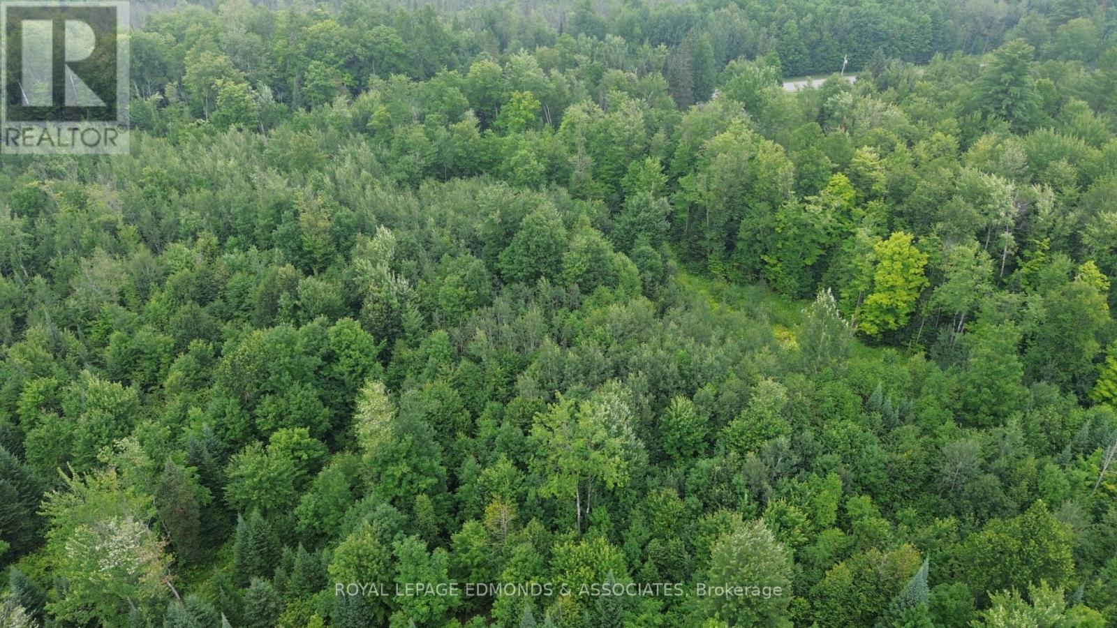 680 Westmeath Road Property Photo 5