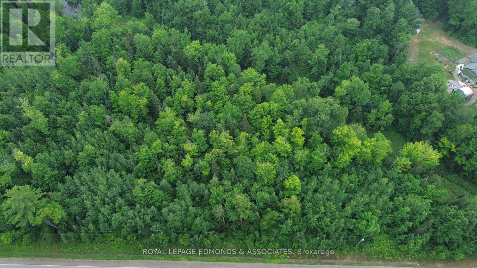650 Westmeath Road Property Photo 5