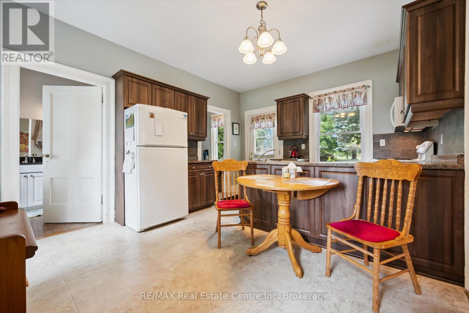 25 Badenoch Street Property Photo 6