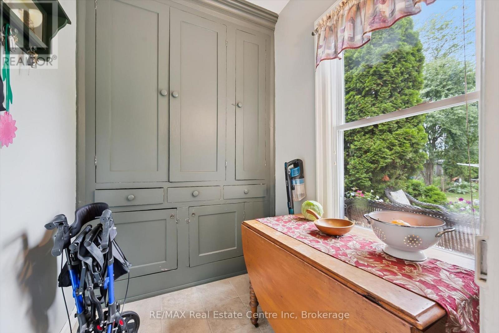 25 Badenoch Street Property Photo 13