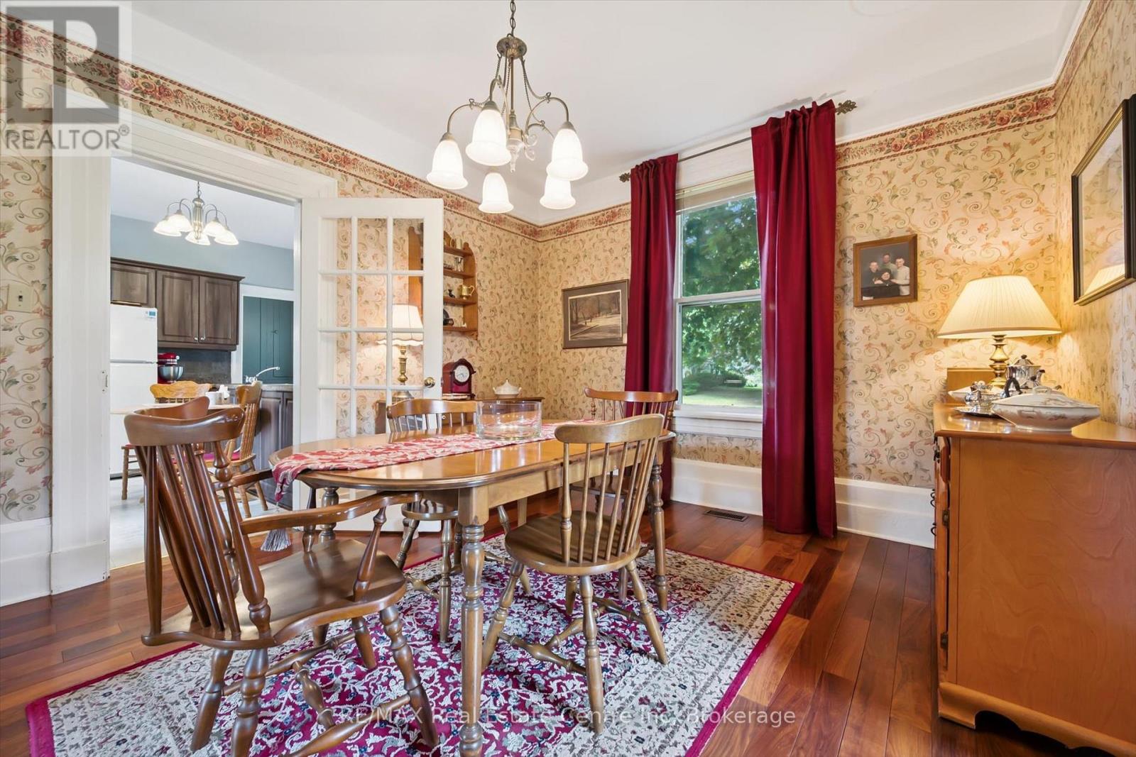 25 Badenoch Street Property Photo 14
