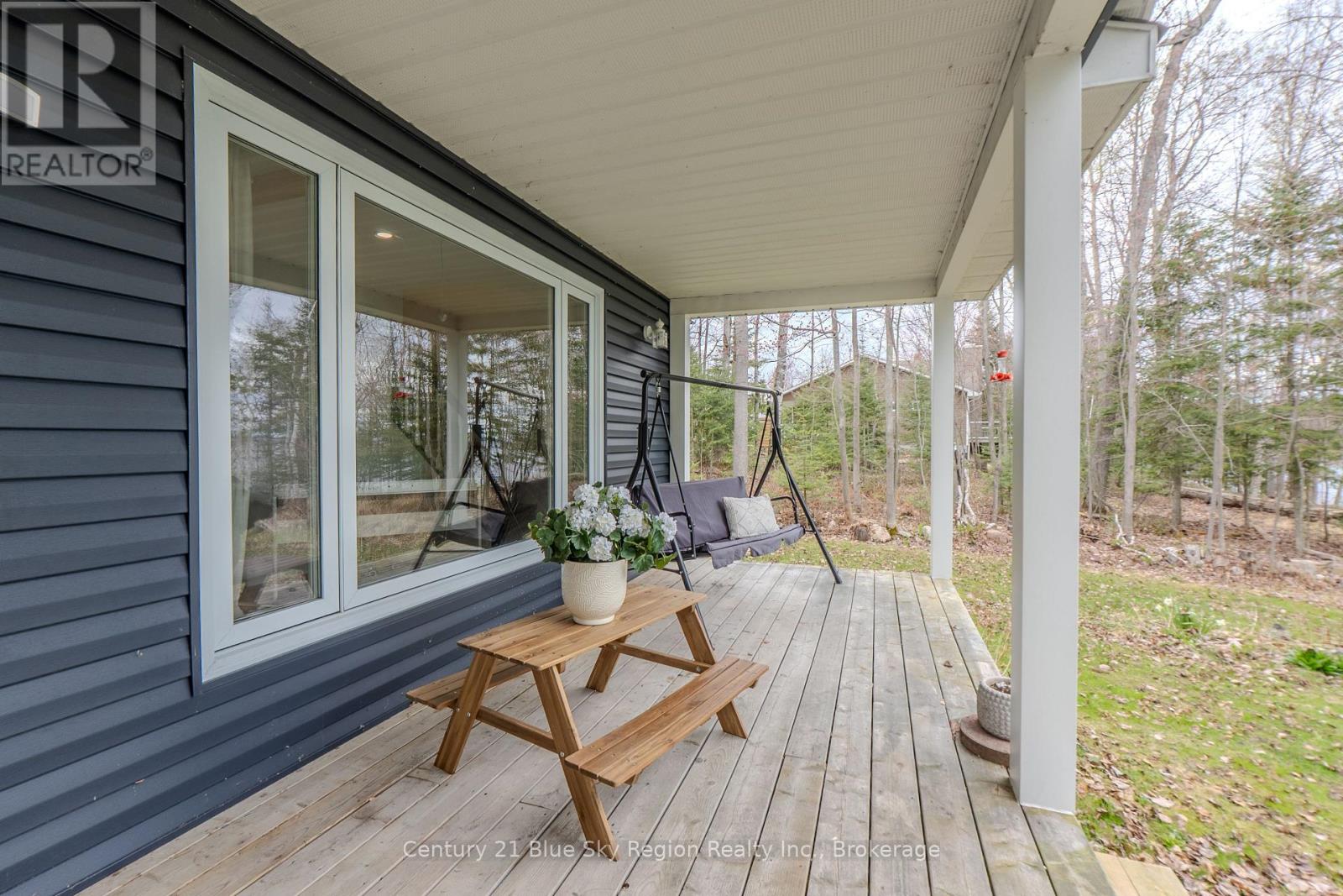 64 Ninovan Road E Property Photo 29