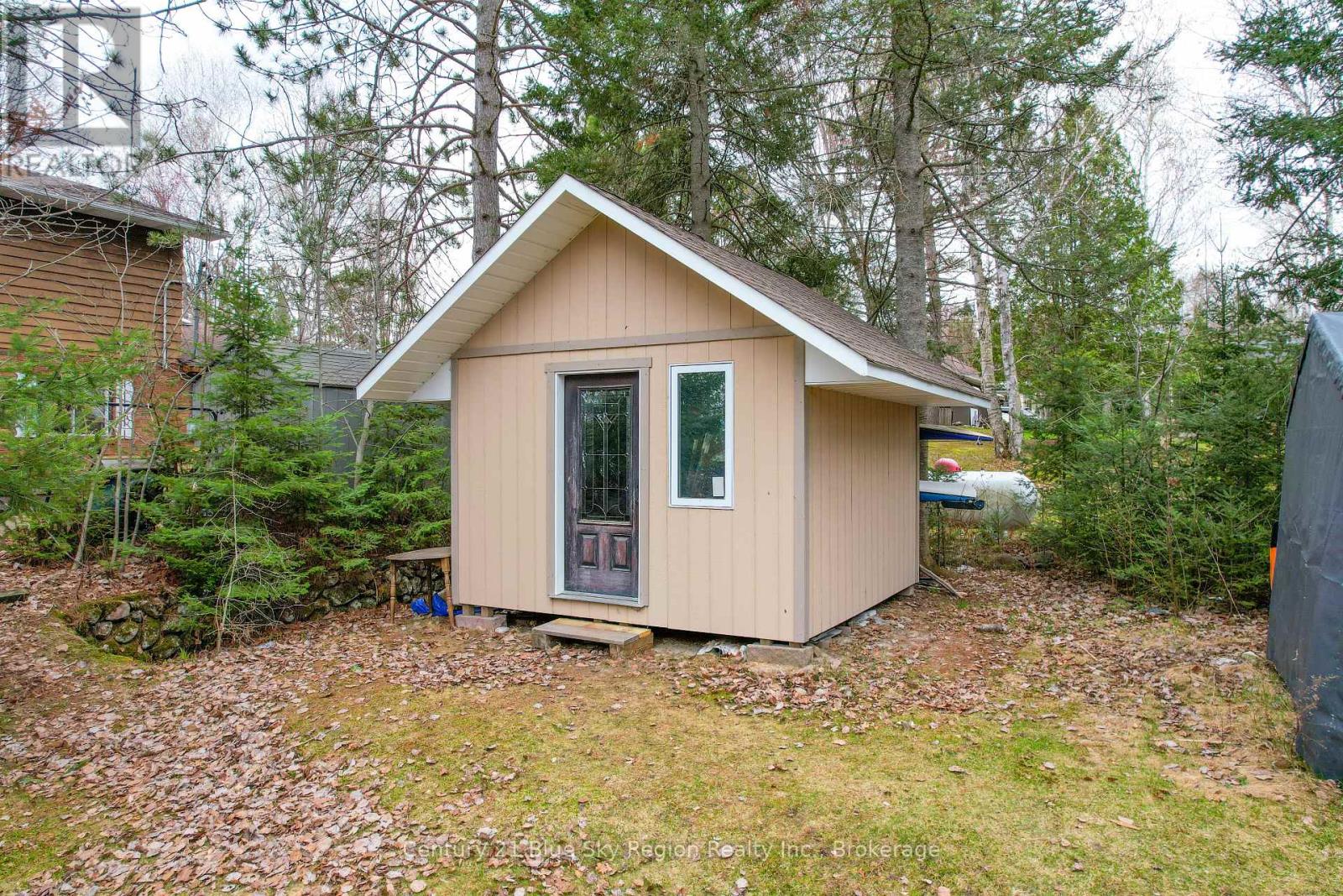 64 Ninovan Road E Property Photo 43