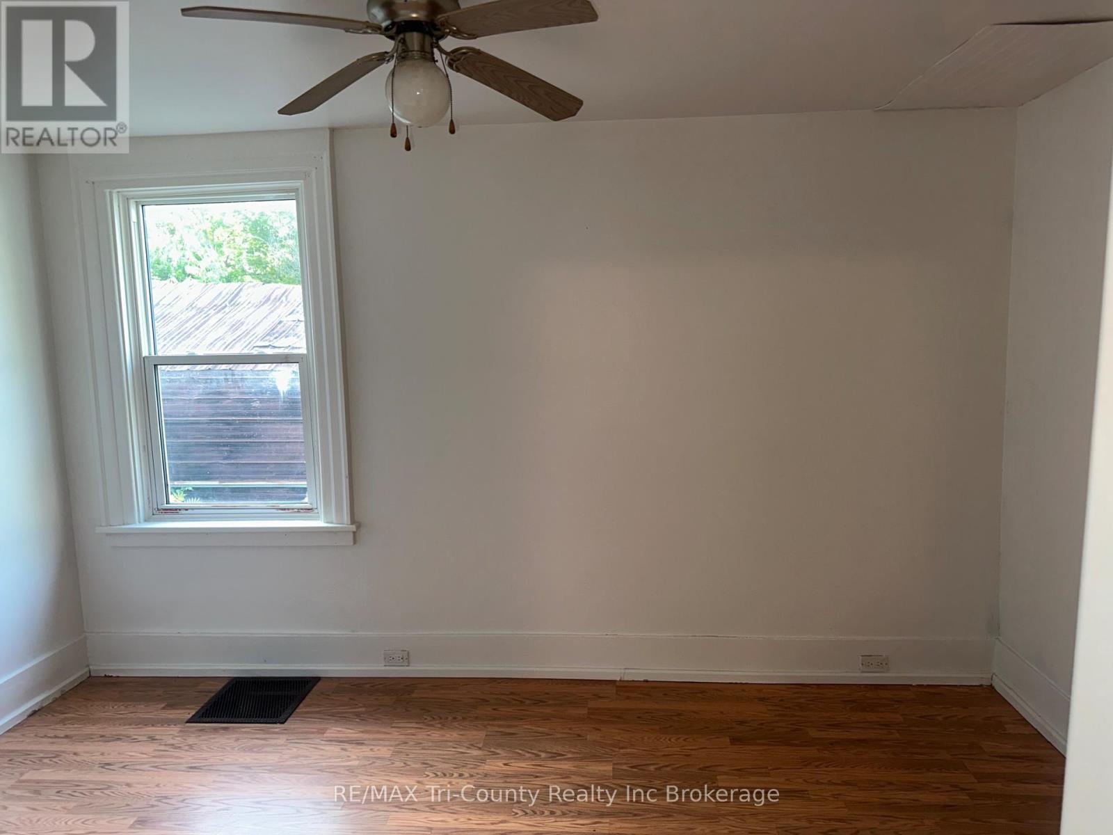 6 Pearl Street Property Photo 9