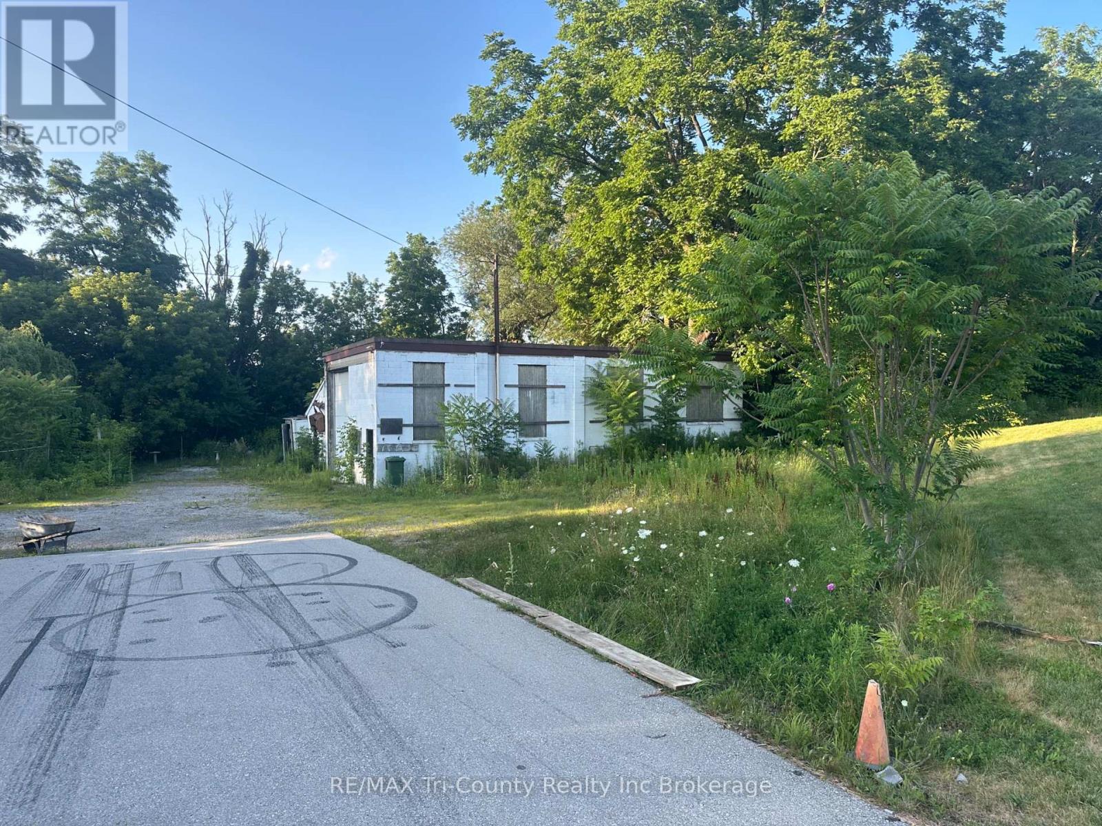 6 Pearl Street Property Photo 12