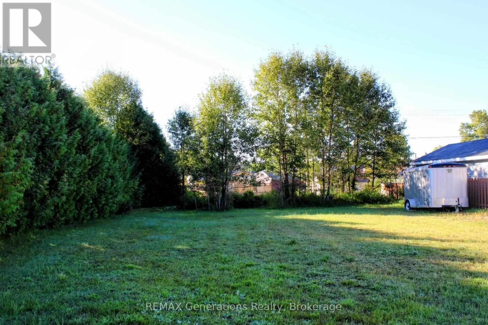 4 Sandpiper Avenue Property Photo 2