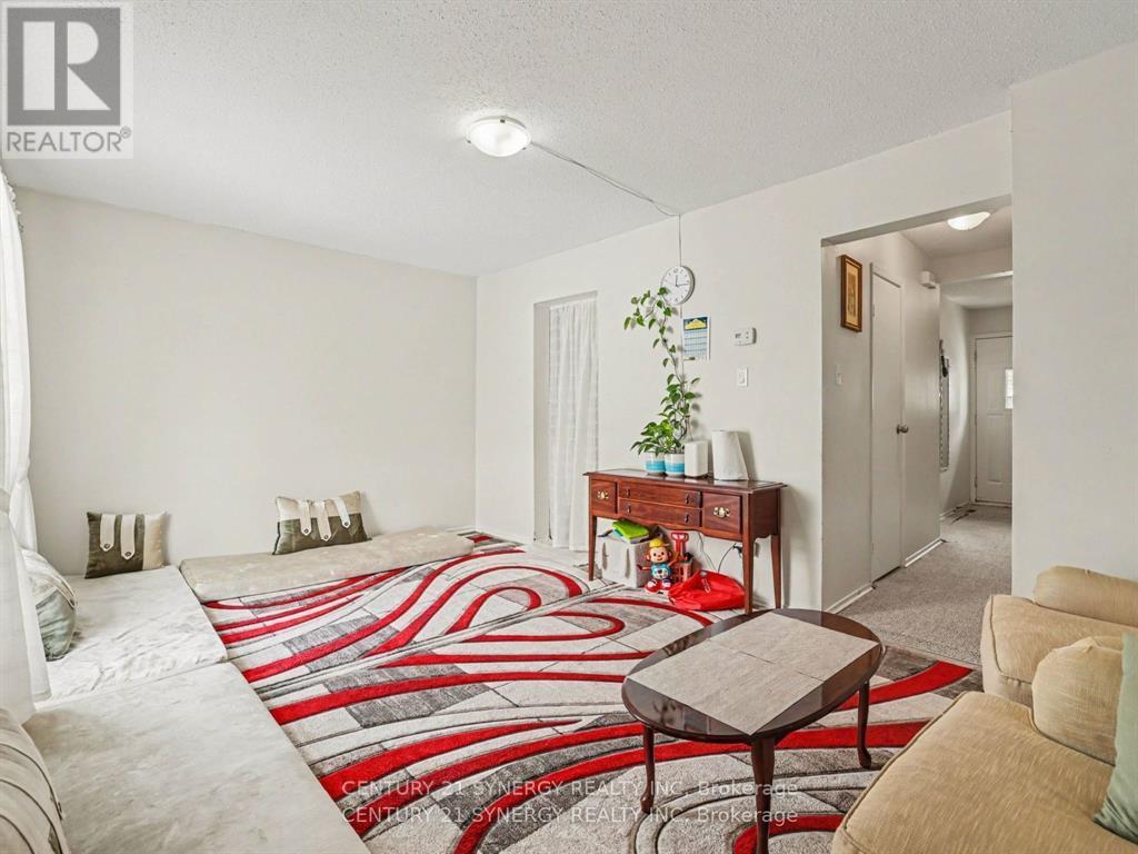1239 Bowmount Street Property Photo 7