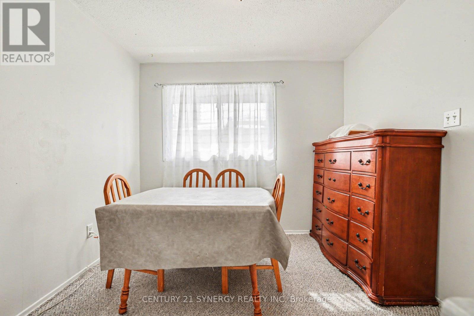 1239 Bowmount Street Property Photo 10