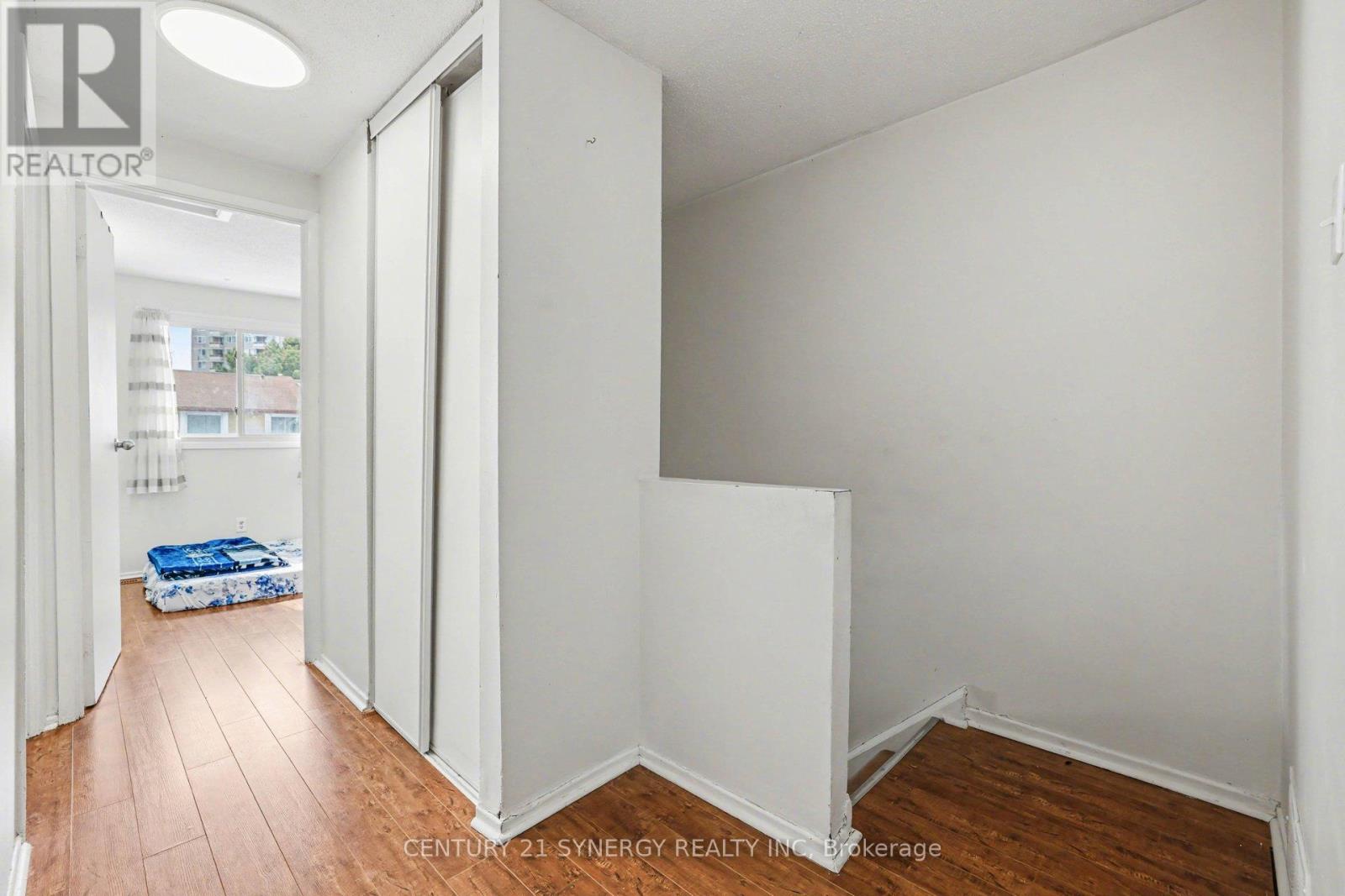 1239 Bowmount Street Property Photo 18