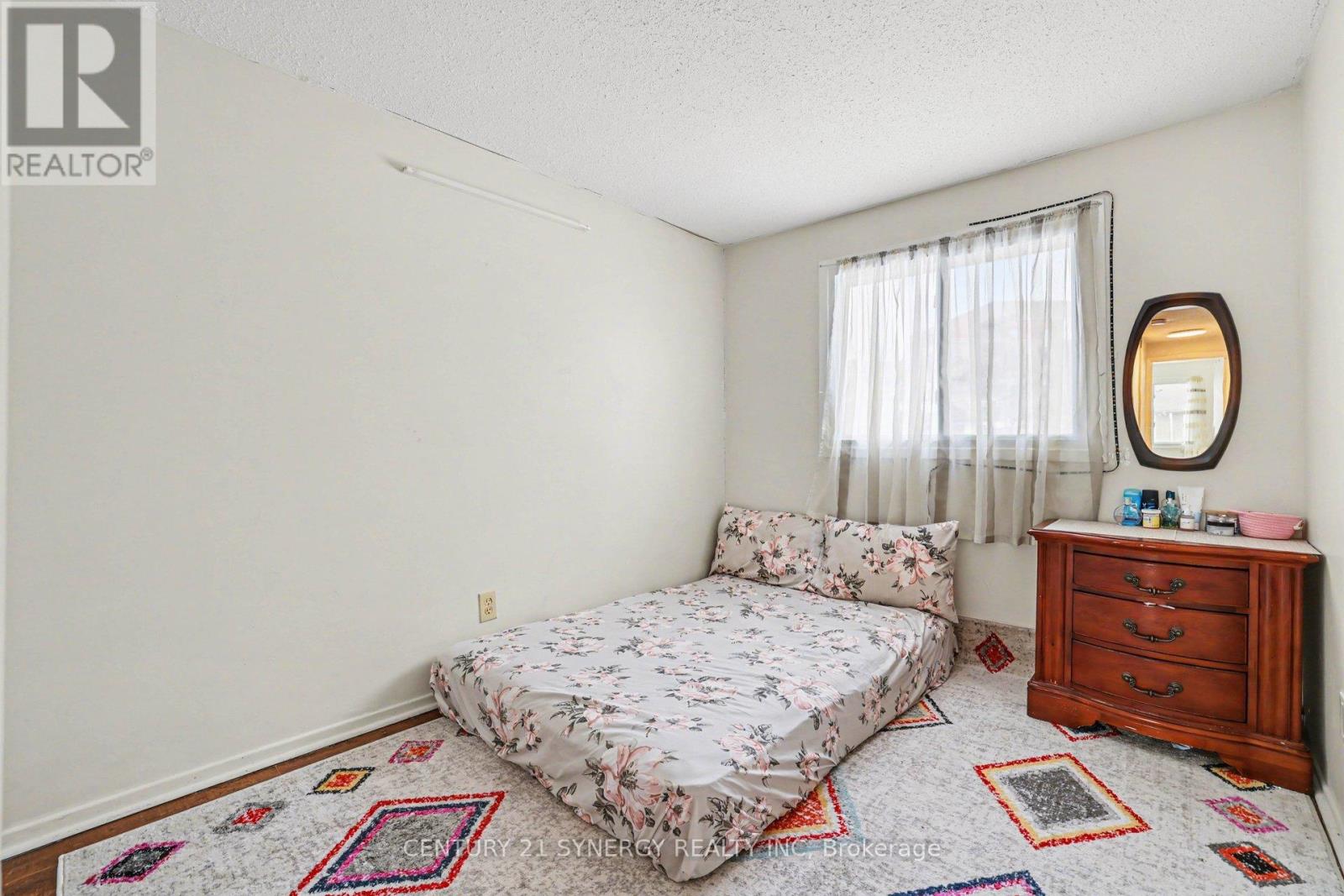 1239 Bowmount Street Property Photo 21