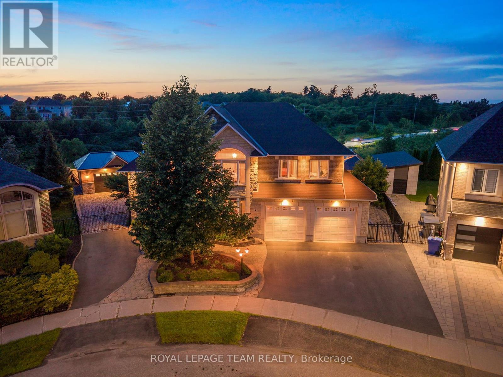 7 Tradewinds Drive Property Photo 1