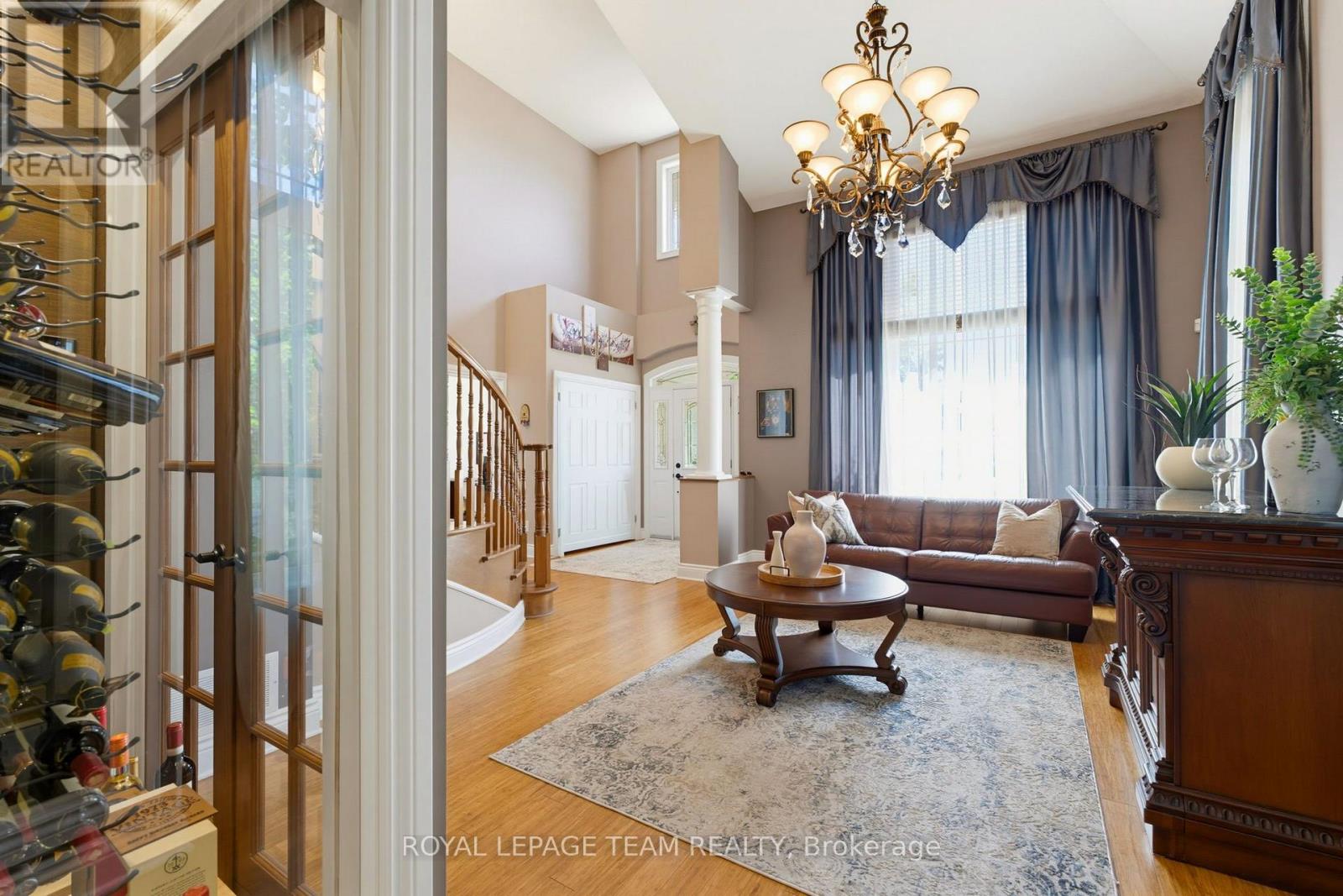 7 Tradewinds Drive Property Photo 6