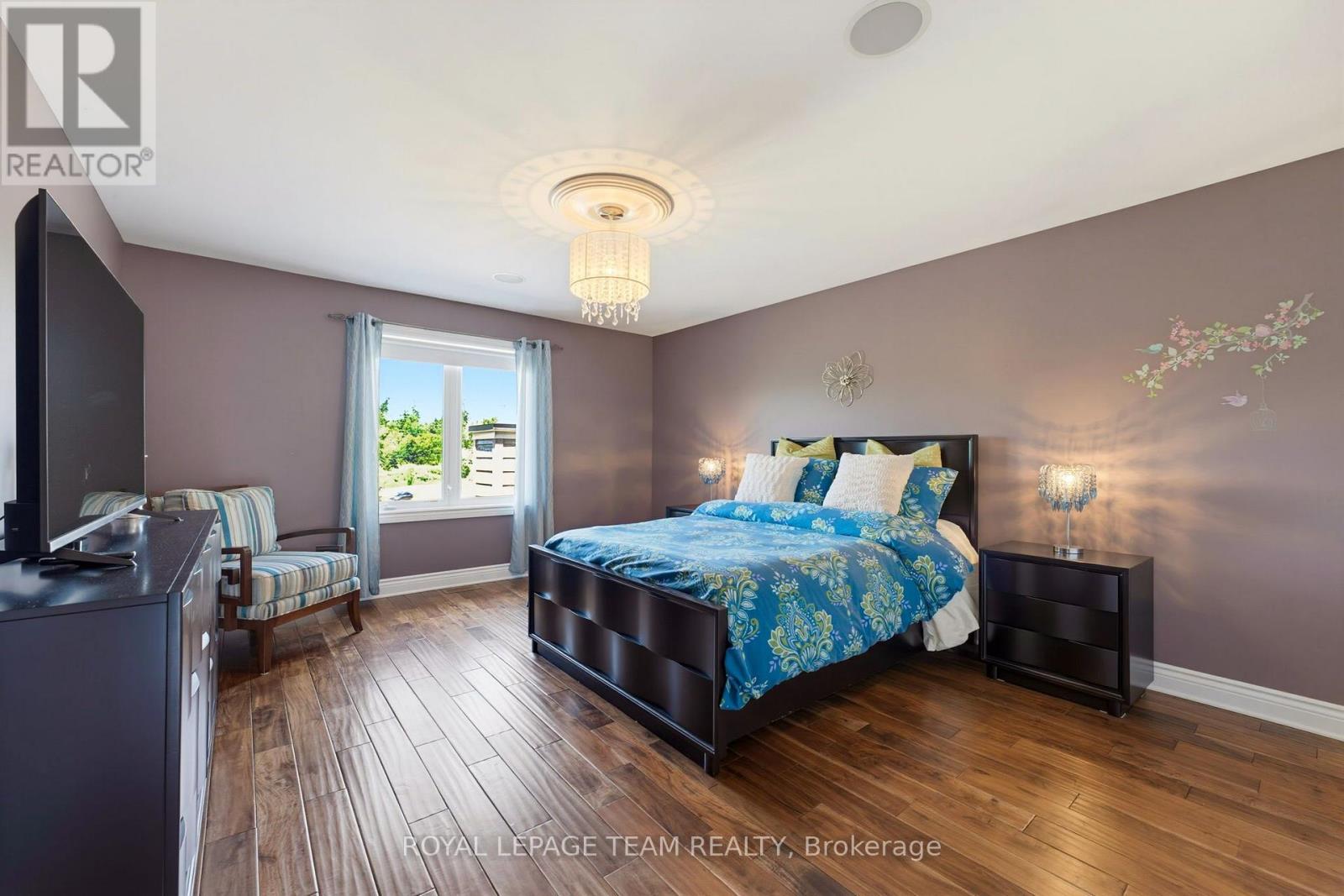 7 Tradewinds Drive Property Photo 32