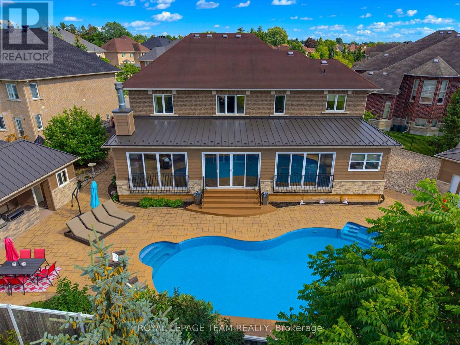 7 Tradewinds Drive Property Photo 45