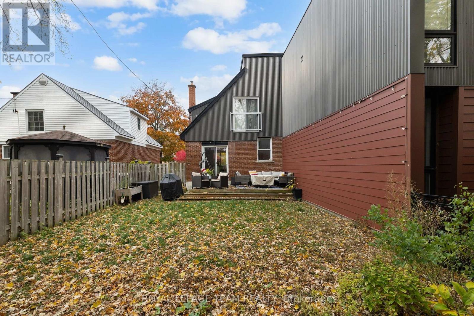 433 Dawson Avenue Property Photo 31