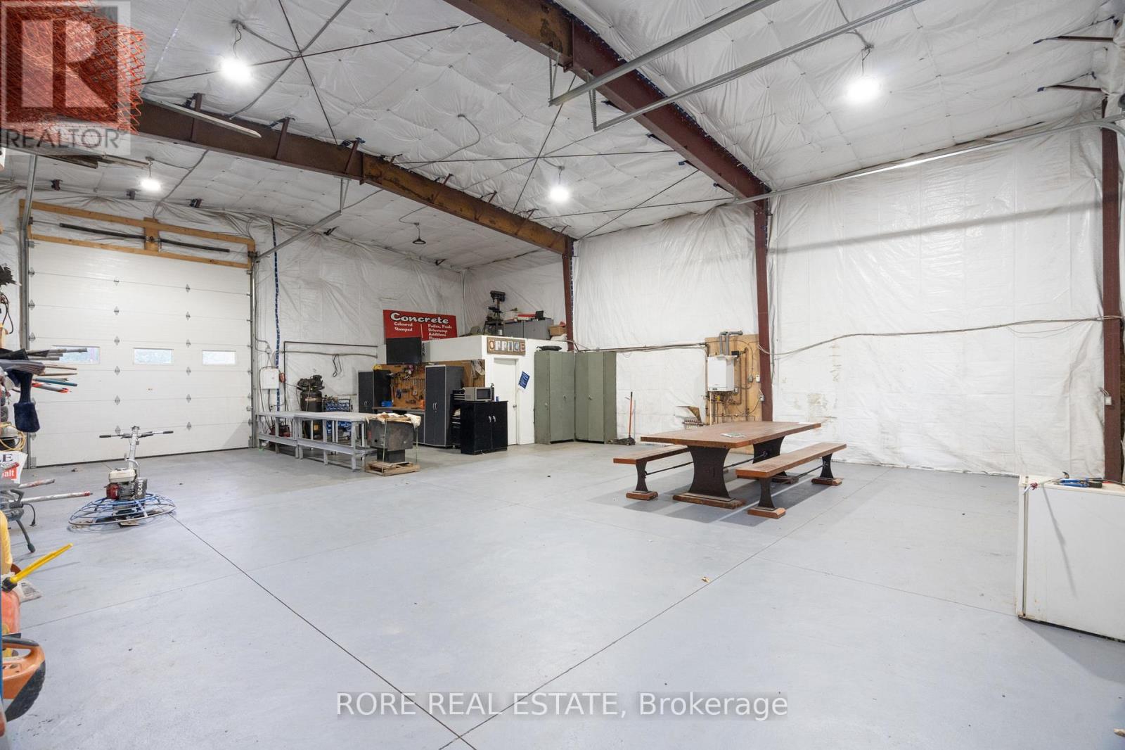2439 Garrison Road Property Photo 4