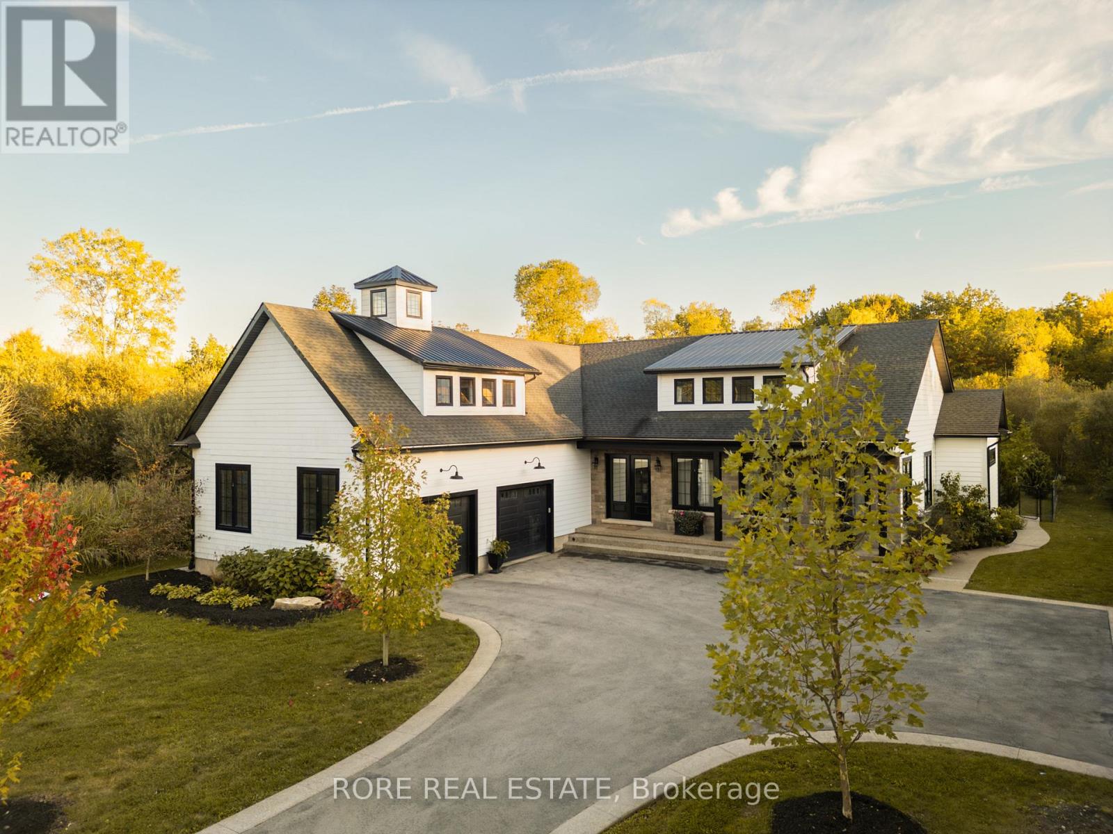 2439 Garrison Road Property Photo 7