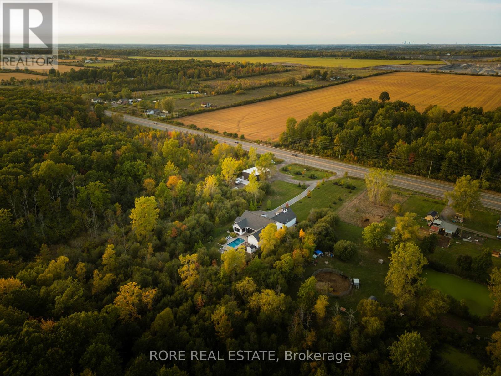 2439 Garrison Road Property Photo 8