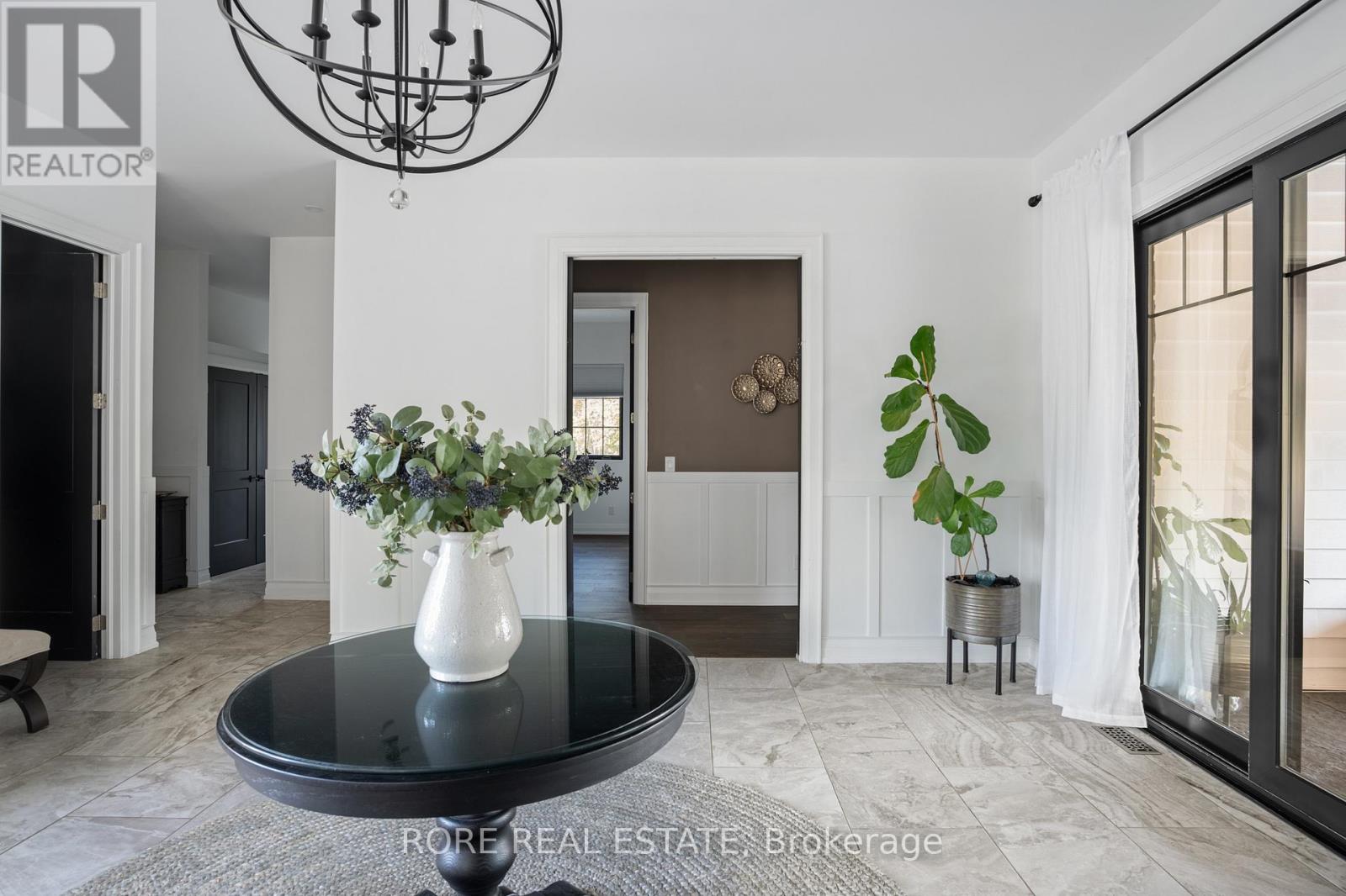 2439 Garrison Road Property Photo 15