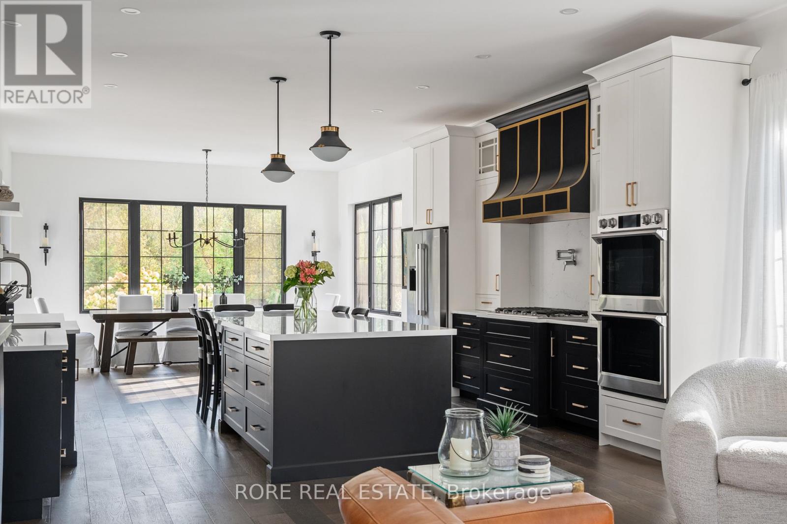 2439 Garrison Road Property Photo 19