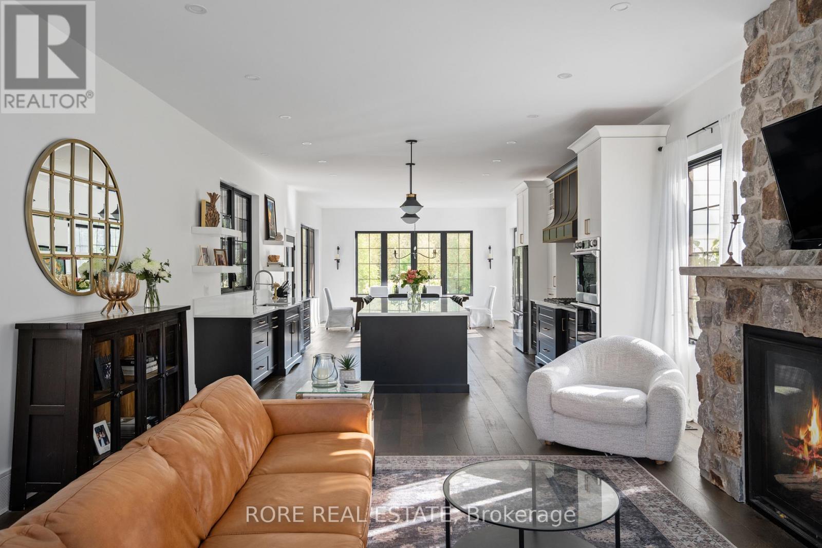 2439 Garrison Road Property Photo 20