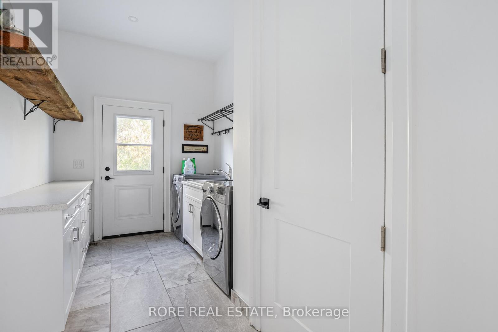 2439 Garrison Road Property Photo 31