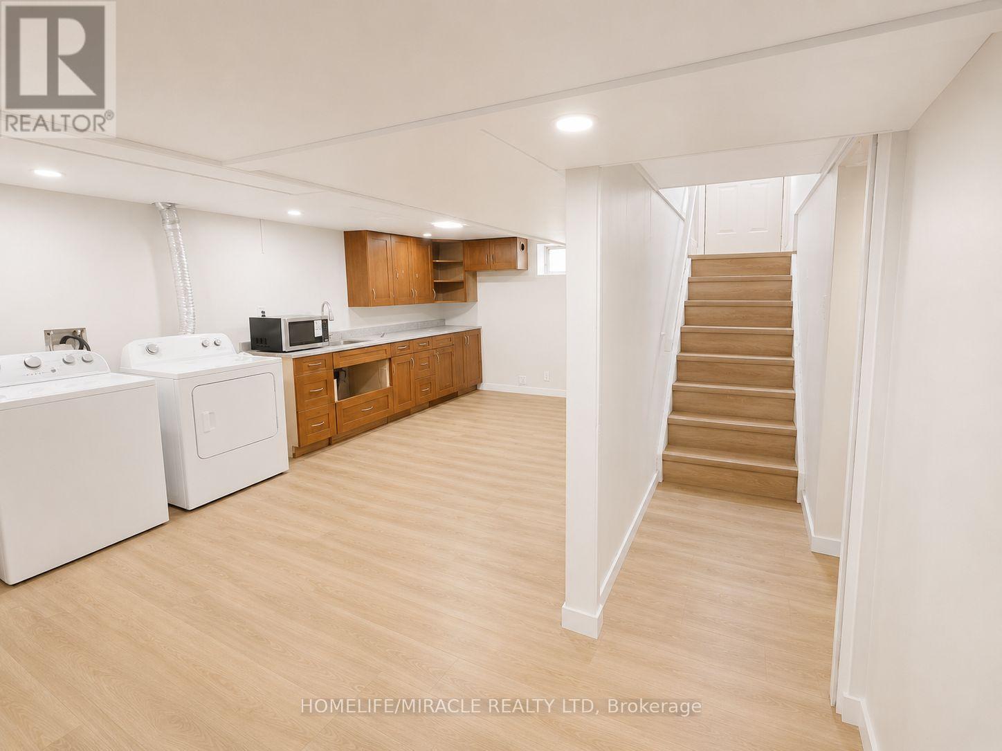 42 Mark Street Property Photo 12