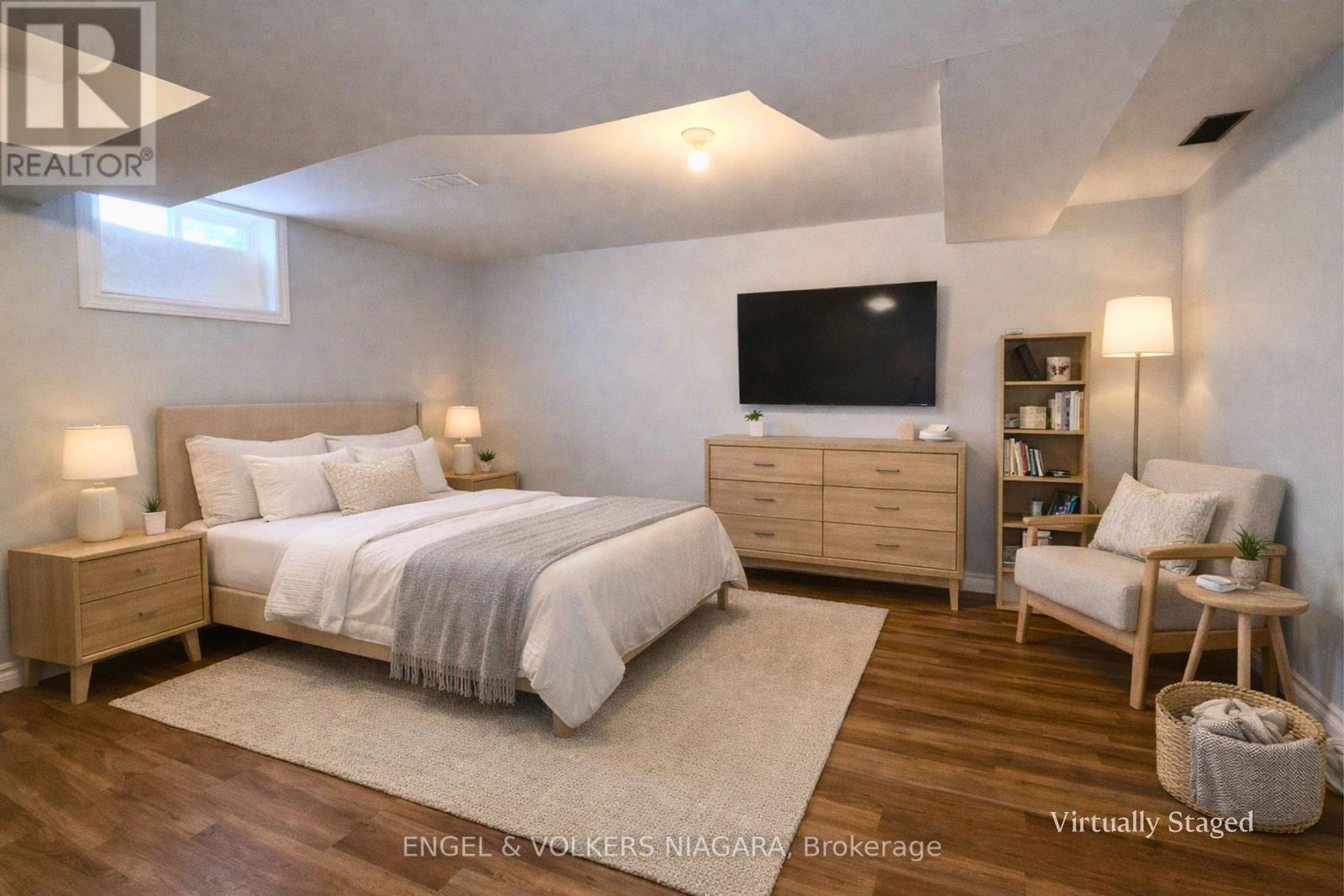 4752 Crawford Place W Property Photo 16