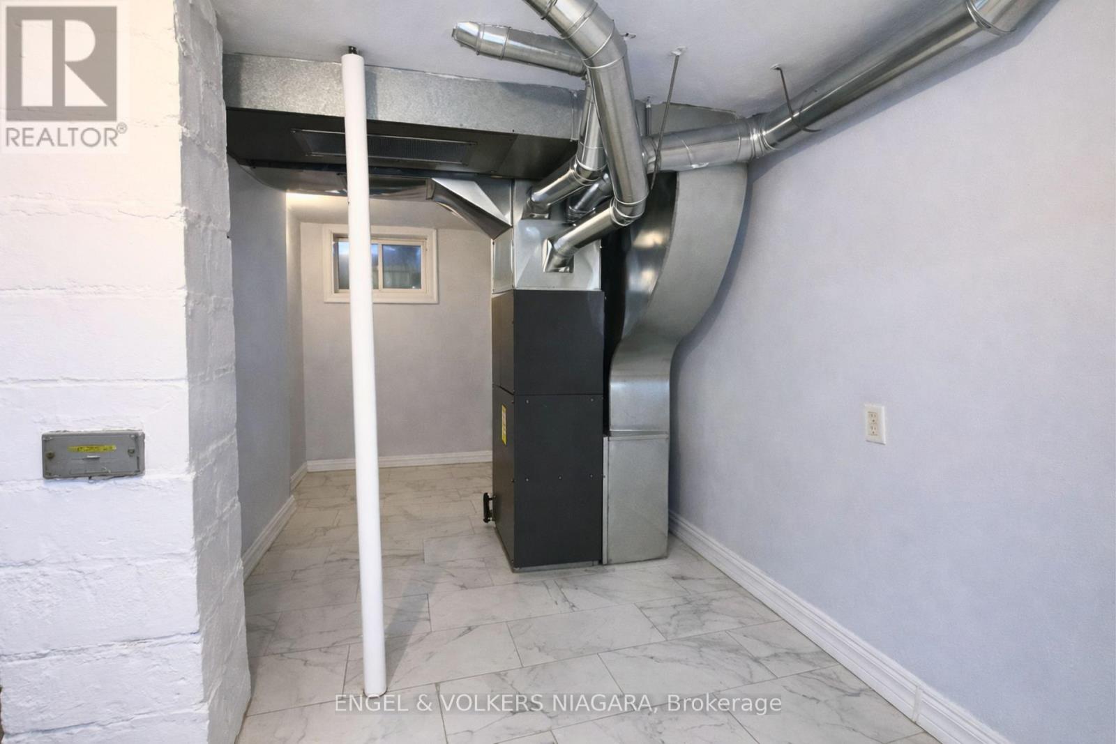 4752 Crawford Place W Property Photo 19