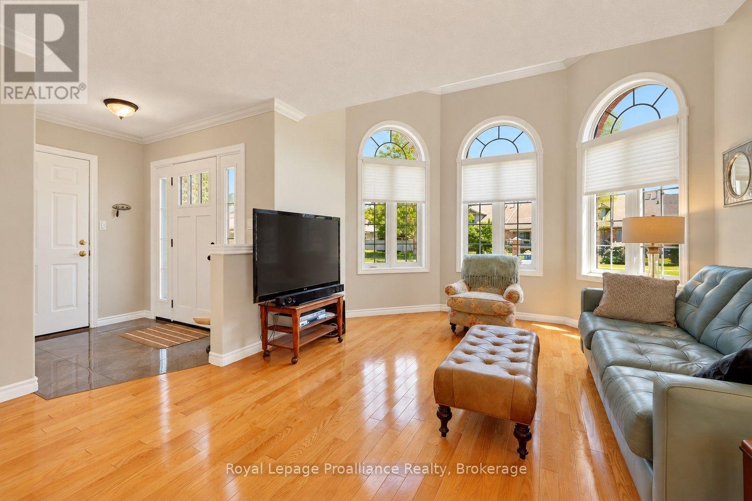 30 Heartwood Drive Property Photo 6