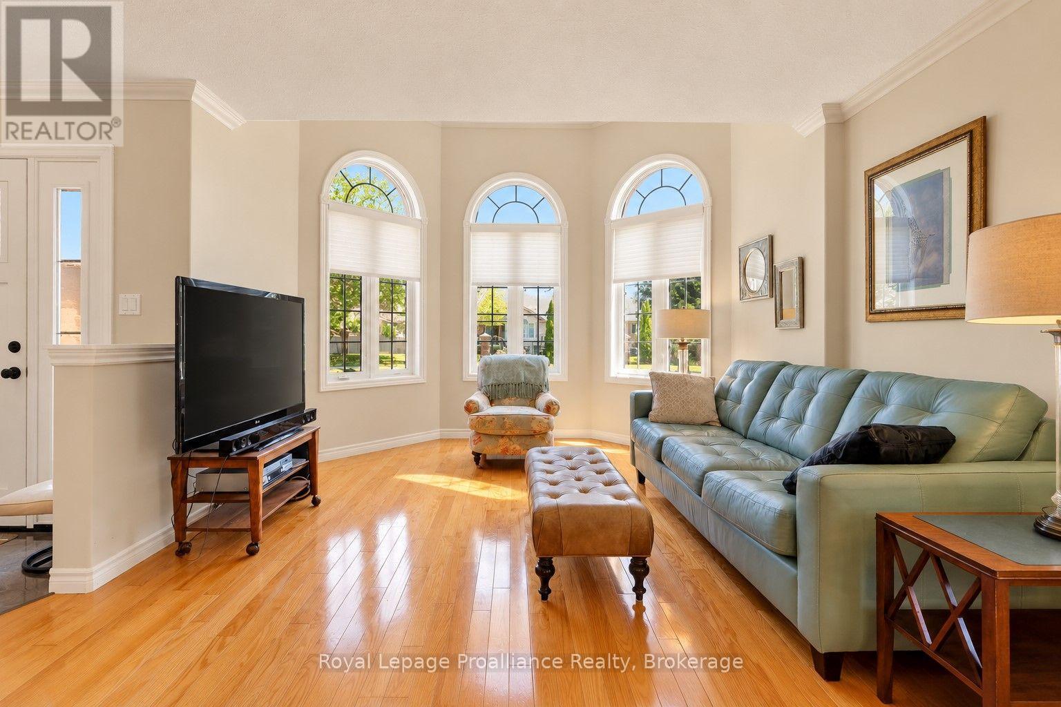 30 Heartwood Drive Property Photo 7