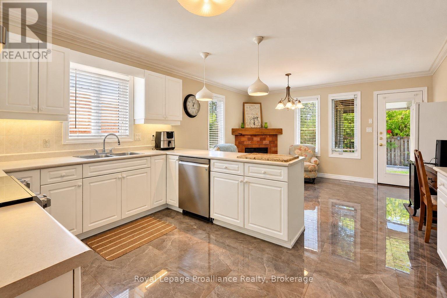 30 Heartwood Drive Property Photo 12